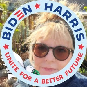 Meet your Posher, Joni